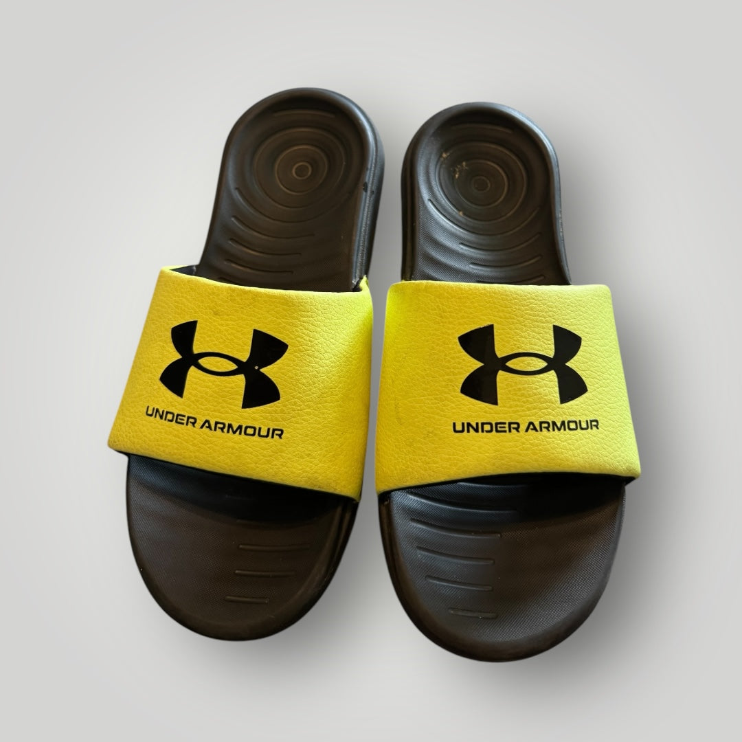 Under Armour Slides Size 5Y